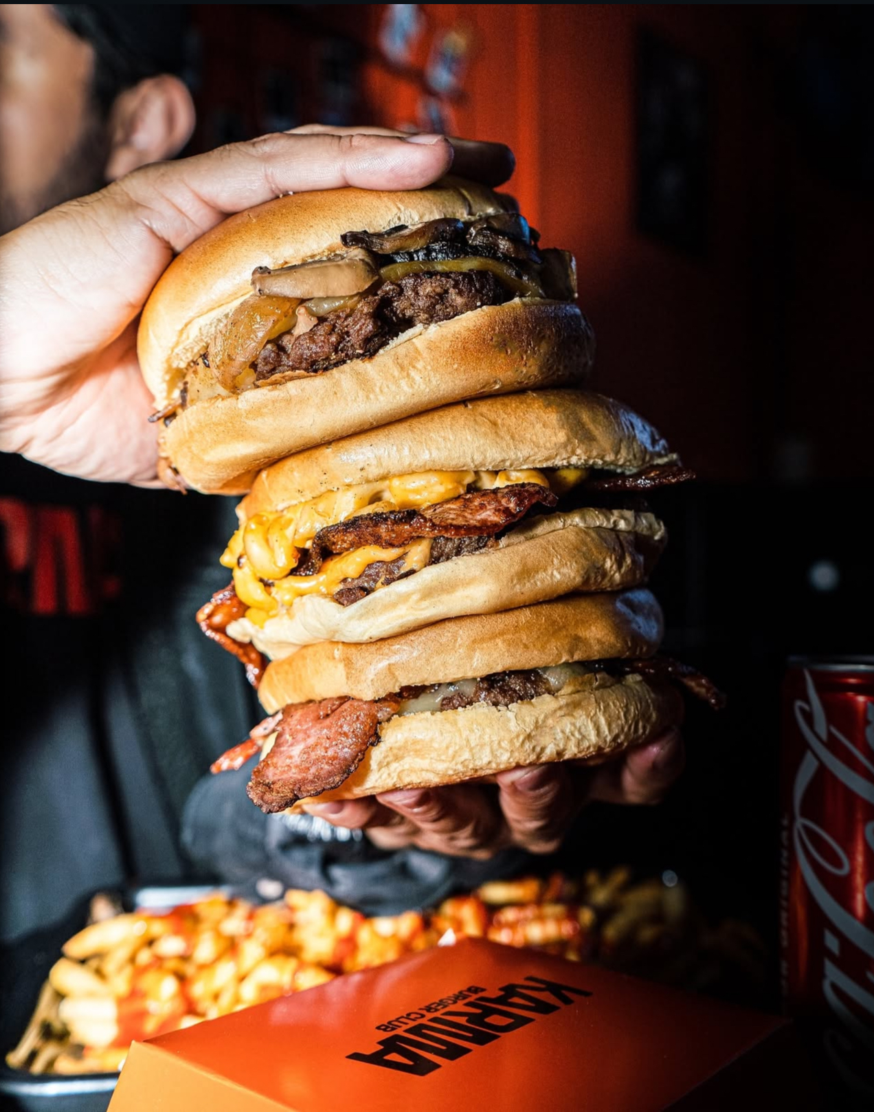 Karma Burger Club — Gastronomía